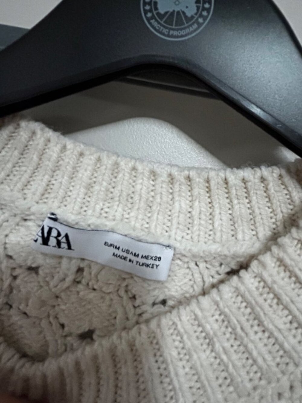 Banana Republic Oatmeal Ribbed V-Neck Pullover Sweater Women's S NWT
